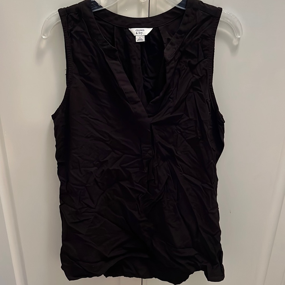 Crown & Ivy Black Tank V neck
